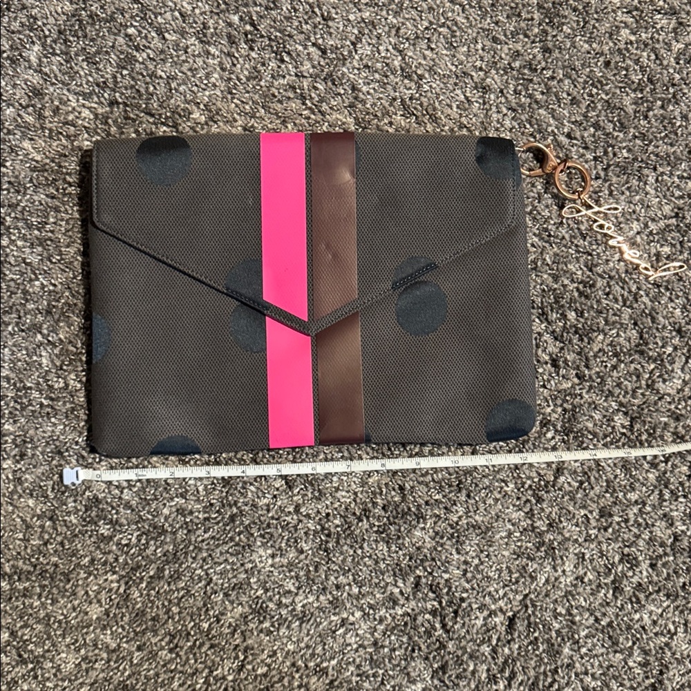 Stella & Dot Olive and Pink Clutch with keychain